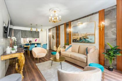 Luxury 3 bedrooms and 3 bathrooms -Louvre Museum