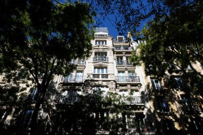 Magnificent apartment Sacré-Coeur - Paris 18ème - by feelluxuryholidays - image 28