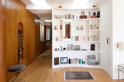 Magnificent apartment Sacré-Coeur - Paris 18ème - by feelluxuryholidays - image 30