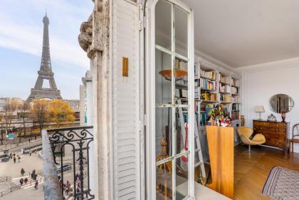 Veeve - Impressions of the Eiffel Tower - image 4