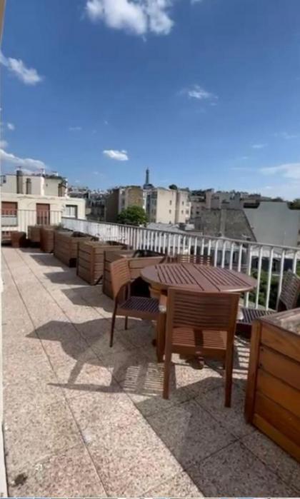 Avenue Foch Luxury Penthouse with concierge