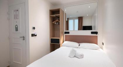 HOTEL AU COEUR DES ARTS ET METIERS - image 26
