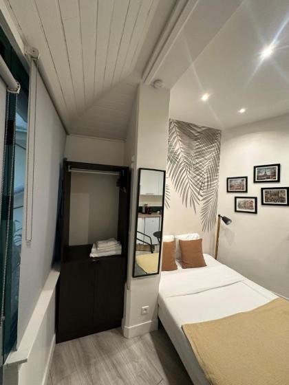 Charmant Studio