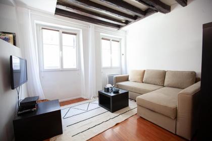 The Bastille Day apartment