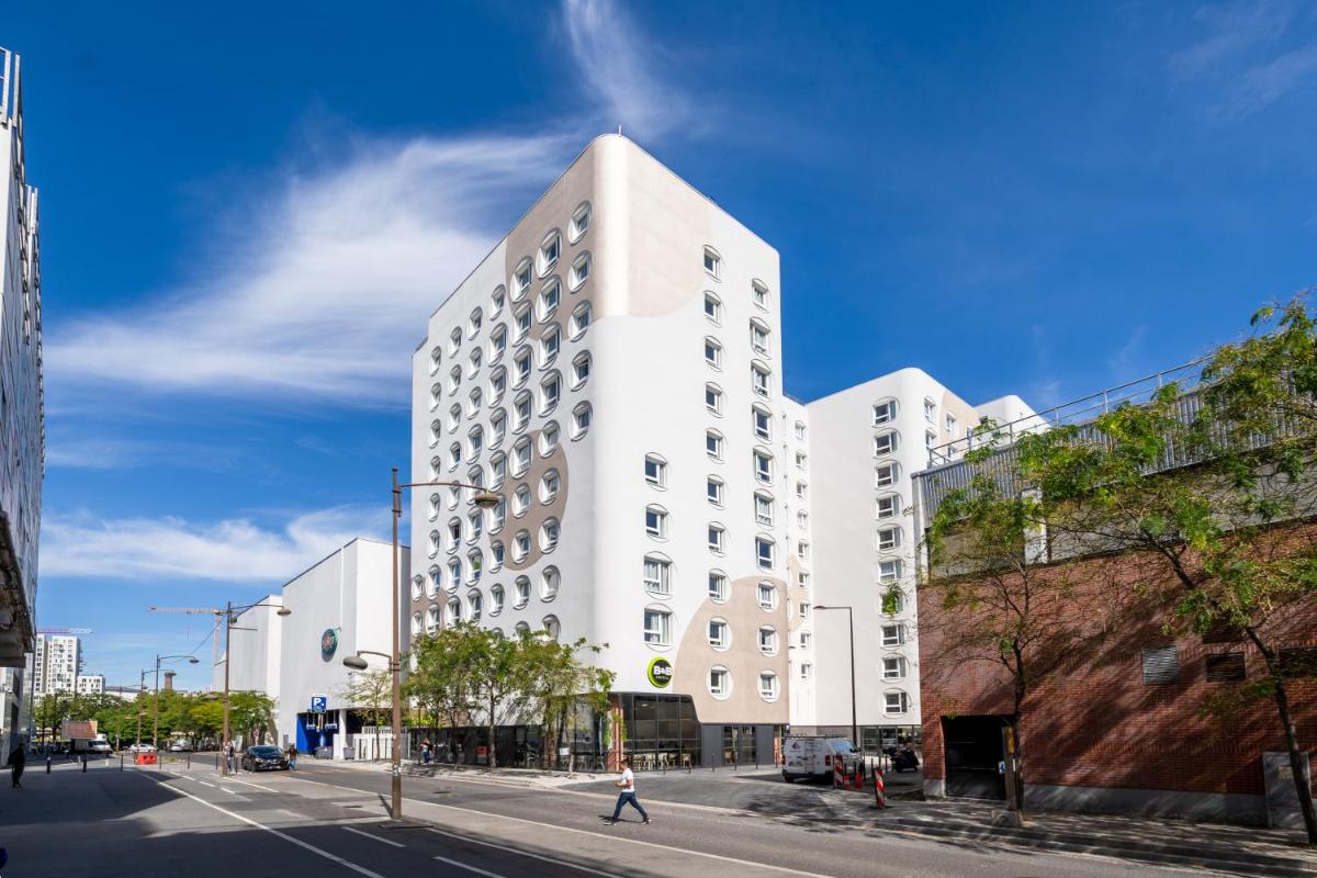B&B HOTEL Paris Ivry Quai de Seine - main image