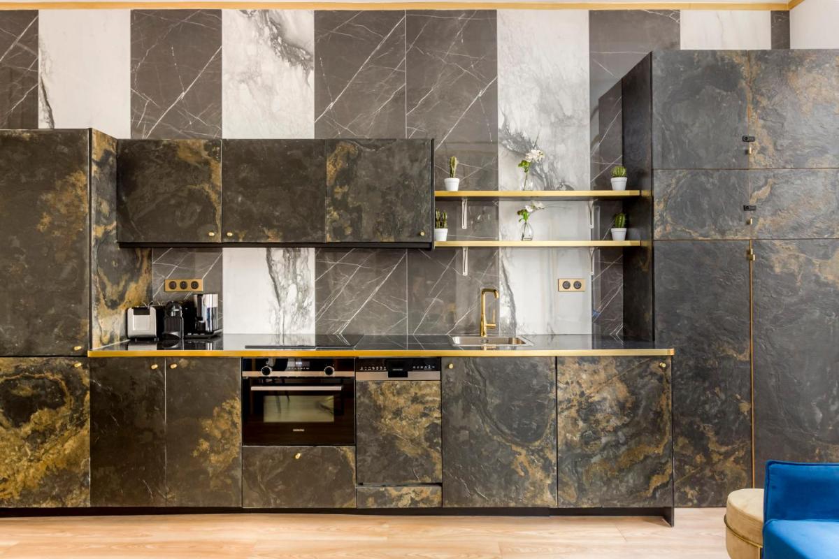 Luxury 3 bedroom 2 bathroom apartment - Louvre - image 6