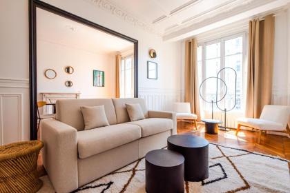 Residence EIFFEL MBM Paris 