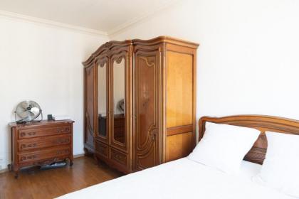 Elegant apt for 2 near the Montparnasse tower - image 6