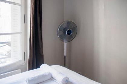 Cosy apartment near the Palais Garnier - image 8