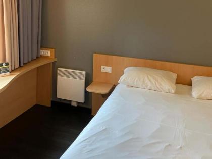 B&B HOTEL Orly Rungis Aeroport 3 etoiles - image 21