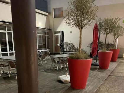 B&B HOTEL Orly Rungis Aeroport 3 etoiles - image 7
