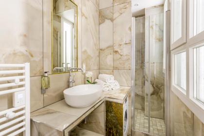 Luxury 3 Bedrooms 2 Bathrooms Apartment - Opera Louvre - image 8