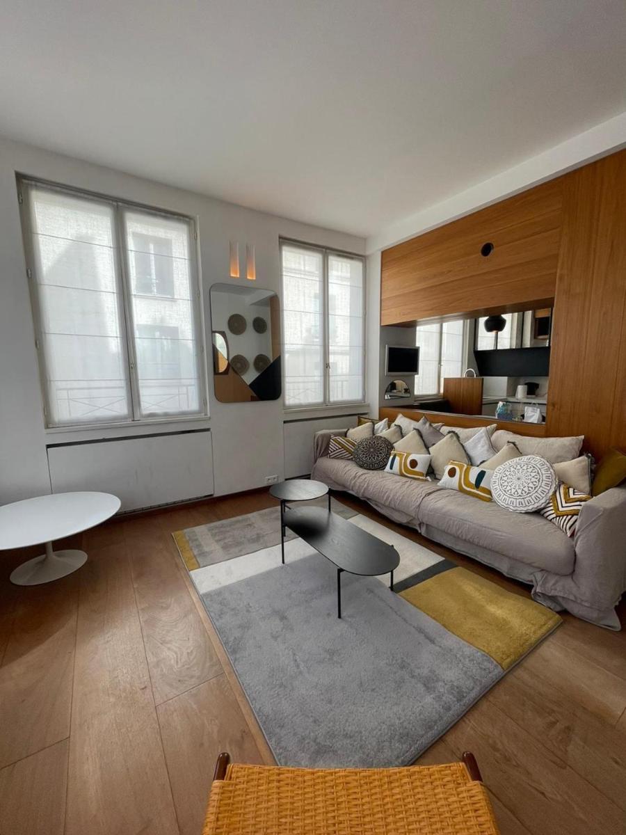 155 - Urban Luxury Flat in Paris - main image