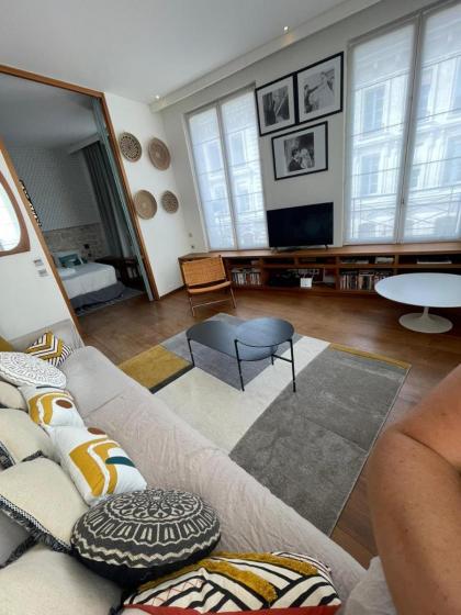 155 - Urban Luxury Flat in Paris - image 4