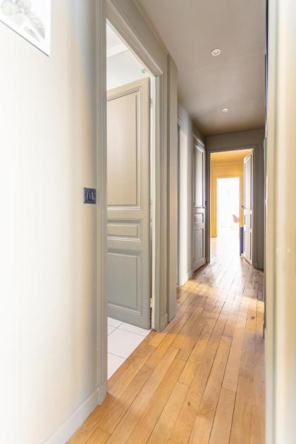Luxury Living in Passy - image 15