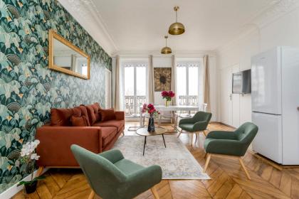 Cosy 5 Bedrooms and 2 Bathrooms - Le Marais - image 13