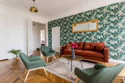 Cosy 5 Bedrooms and 2 Bathrooms - Le Marais - image 14
