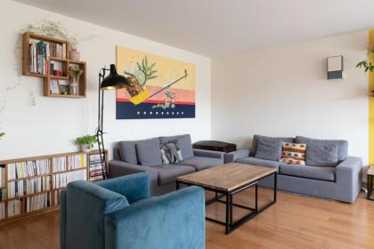 Spacious and very quiet cocoon near Montparnasse