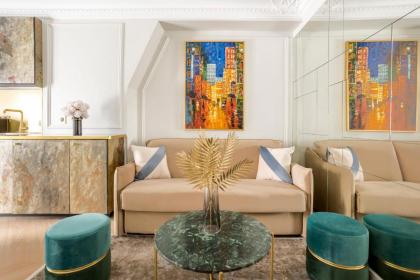Luxury 3 Bedroom & 3 Bathroom Apartment - Louvre - image 10