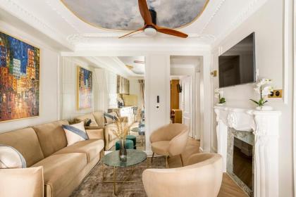 Luxury 3 Bedroom & 3 Bathroom Apartment - Louvre - image 9