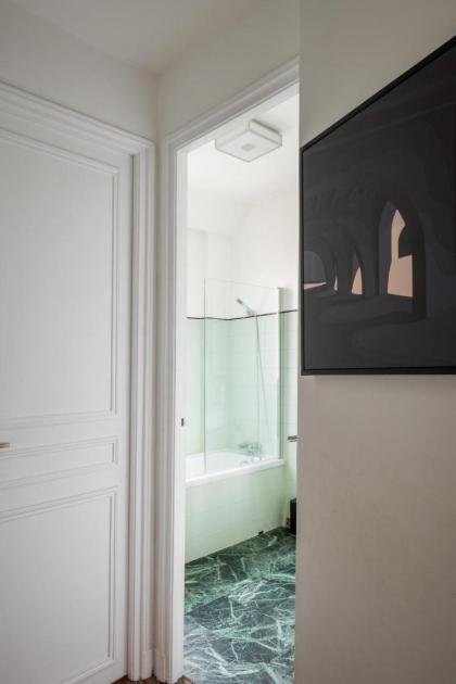 Veeve - Montmartre Majestique - image 30