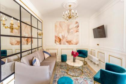 Luxury 2 Bedroom - Eiffel-Tower & Orsay Museum - image 9