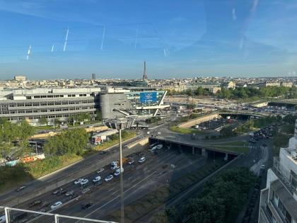 PORTE MAILLOT 2 CHAMPS ELYSÉES PARIS - image 4