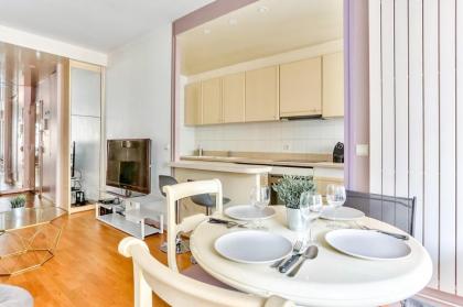 Appartement Quartier Arc de Triomphe - image 5