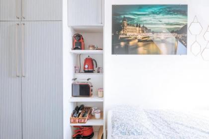Very Central Studio Apartment for 2 in Paris - image 2