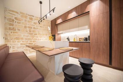 Luxury home marais - image 13