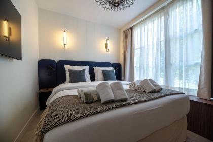 Luxury home marais - image 18