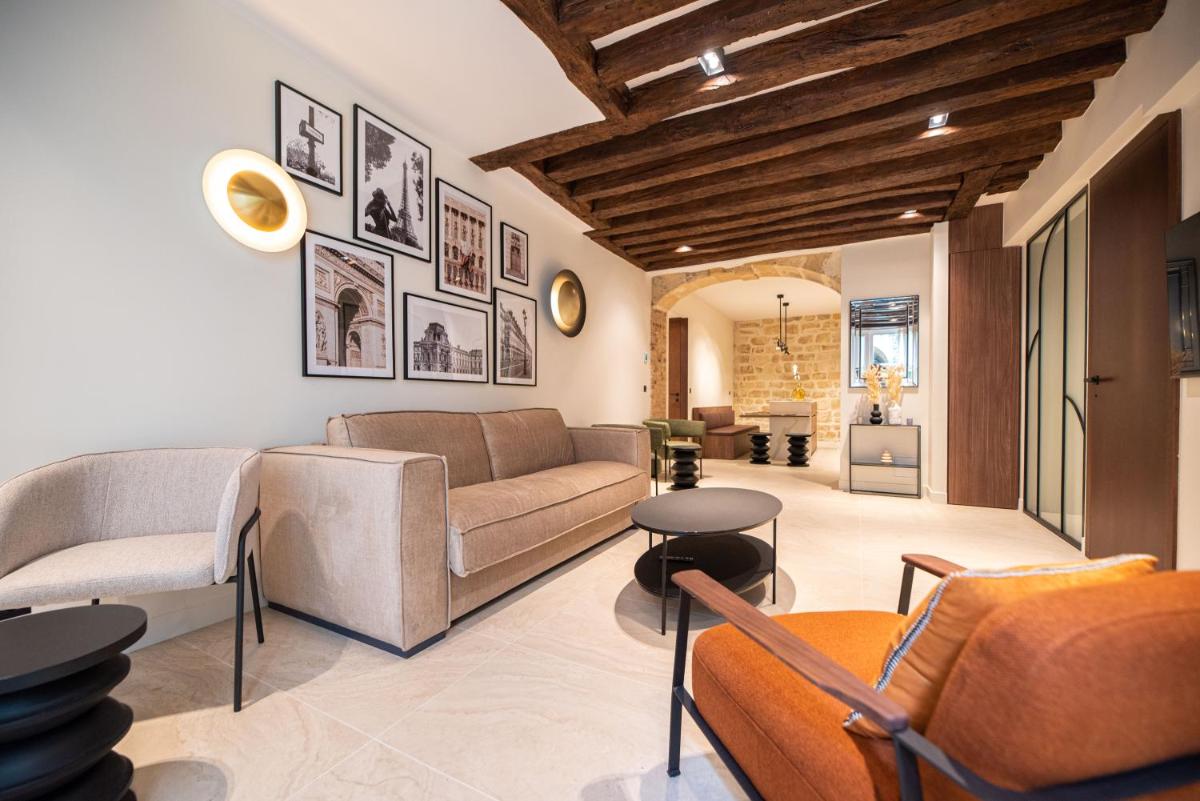 Luxury home marais - image 2