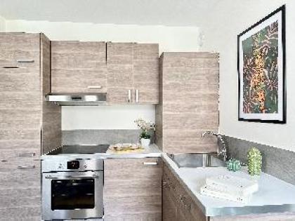 B1575 - Incredible flat in Buttes Chaumont ! - image 13