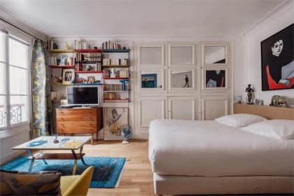 Veeve - Eclectic Eminence - image 19