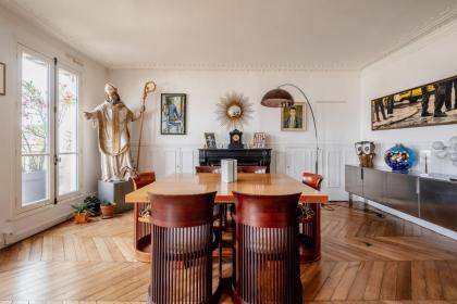 Veeve - Eclectic Eminence - image 7