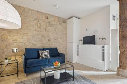 Ile St Louis - CityApartmentStay - image 3