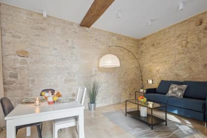 Ile St Louis - CityApartmentStay - image 5