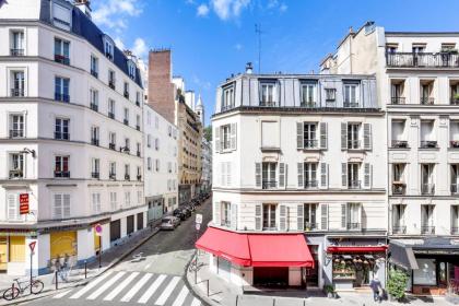 Montmartre & Sacré-Coeur - CityApartmentStay - image 19