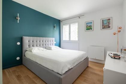 Veeve - Blue Tropic - image 12