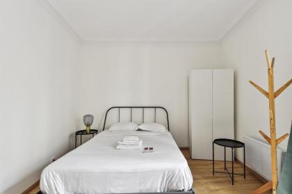 Montmartre & Abbesses - CityApartmentStay - image 11