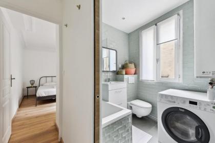 Montmartre & Abbesses - CityApartmentStay - image 17