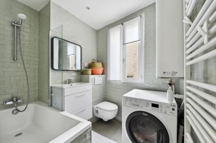 Montmartre & Abbesses - CityApartmentStay - image 18