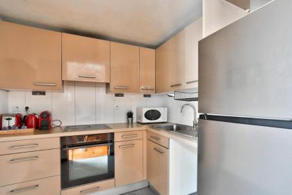 Appartement Quartier Republique - image 11