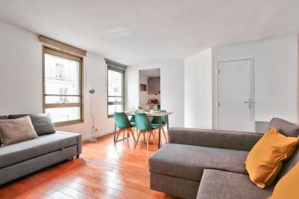 Appartement Quartier Republique - image 3