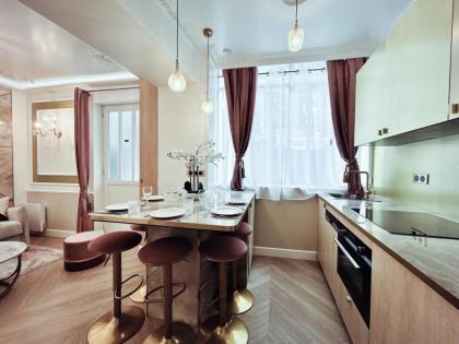 Luxury 2 Bedroom & 1 Bathroom - Le Marais - image 18