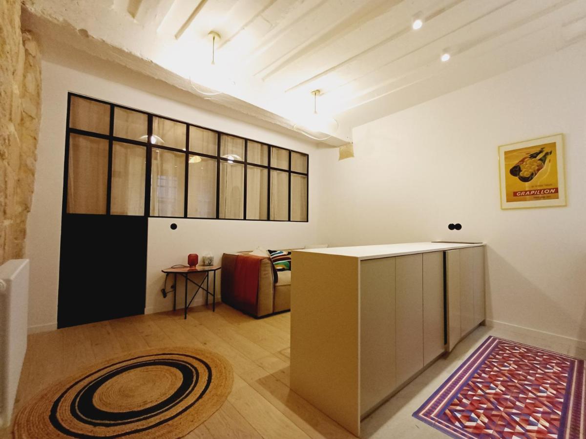 Happy Stay Paris - Marais Deluxe Suite - main image