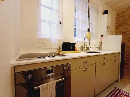 Happy Stay Paris - Marais Deluxe Suite - image 10