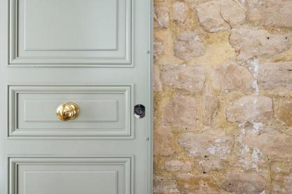 Happy Stay Paris - Marais Deluxe Suite - image 2