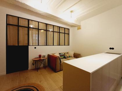 Happy Stay Paris - Marais Deluxe Suite - image 9