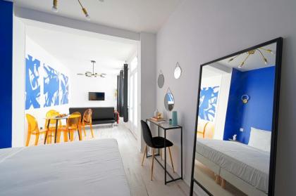 Modern Large Studio Apartment for 3 - image 2